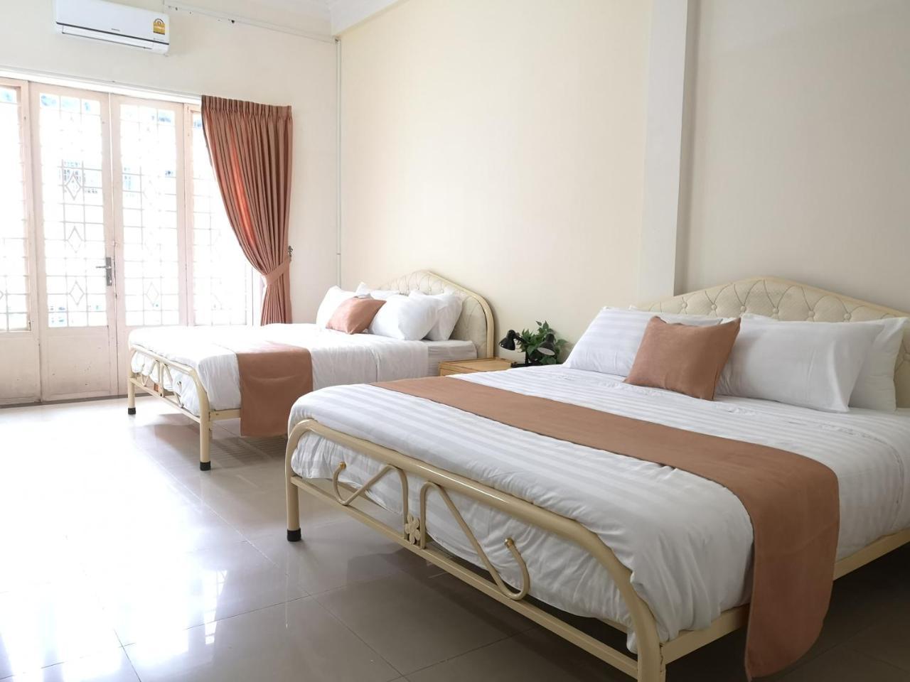 Dutch Hosted B&b, Abc Phnom Penh
