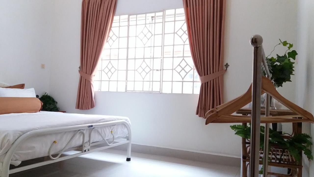 Dutch Hosted B&b, Abc Couette-café 3*